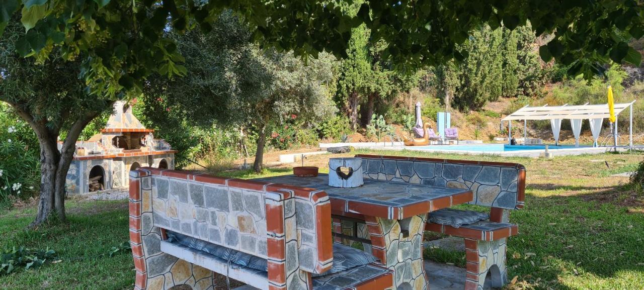 Greco Paradise Suites - Adult Only Nea Skioni Bagian luar foto