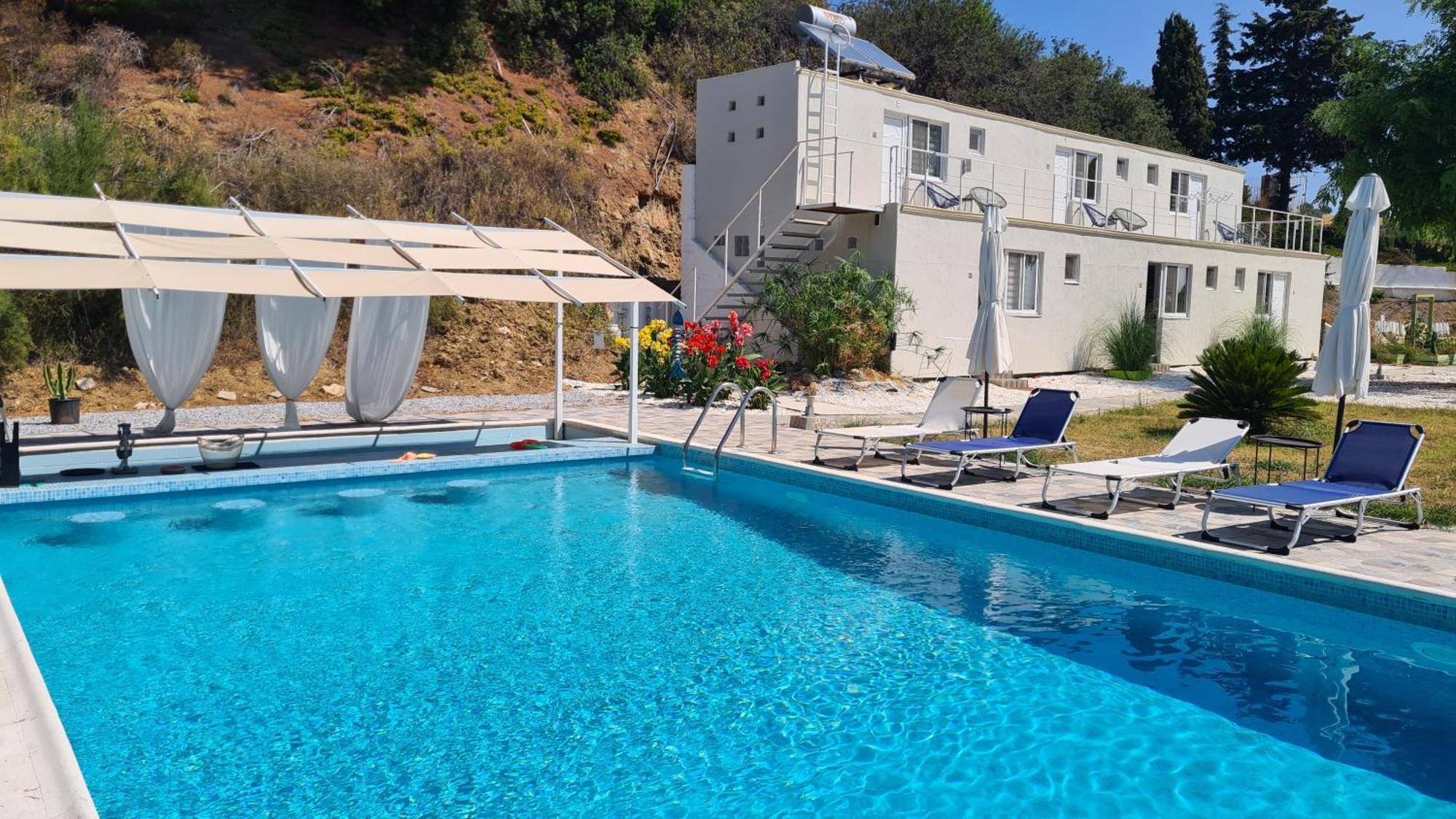 Greco Paradise Suites - Adult Only Nea Skioni Bagian luar foto